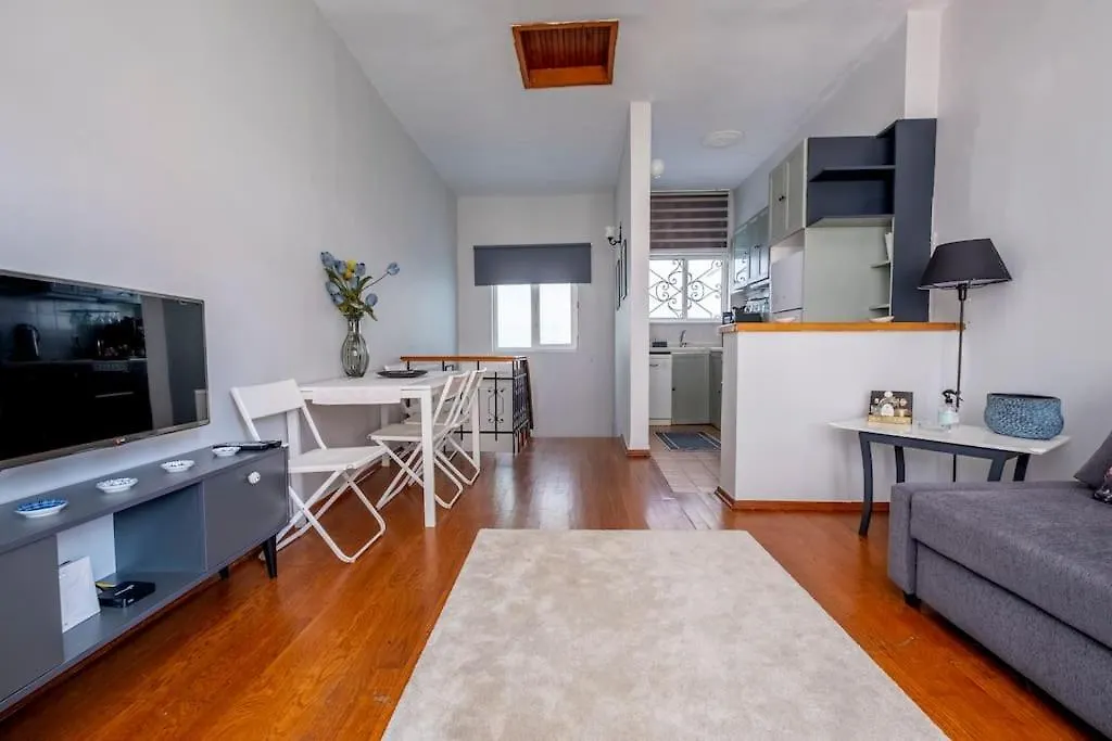 Spacious Dublex In Cihangir اسطنبول شقة